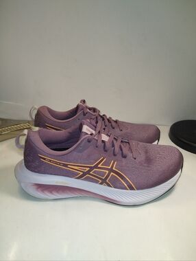 Asics Gel-Excite 10 Running Shoes Women's sz 9.5 (1012B418).